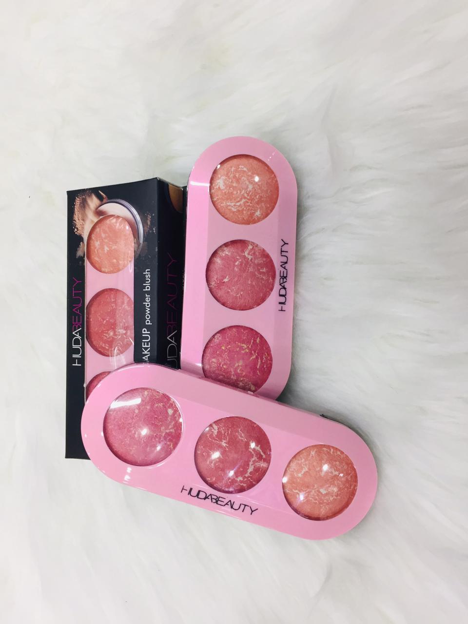 Huda Beauty  3In1 Multi Shade Blush On [ULT]