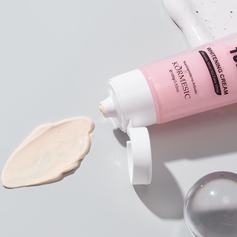 KORMESIC Effective Moisturising Indtant whitening  Double Tube