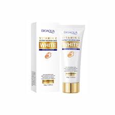 BIOAQUA Vitamin C Hand Cream Glow Brighten Hands Skin Care Fruity 30g