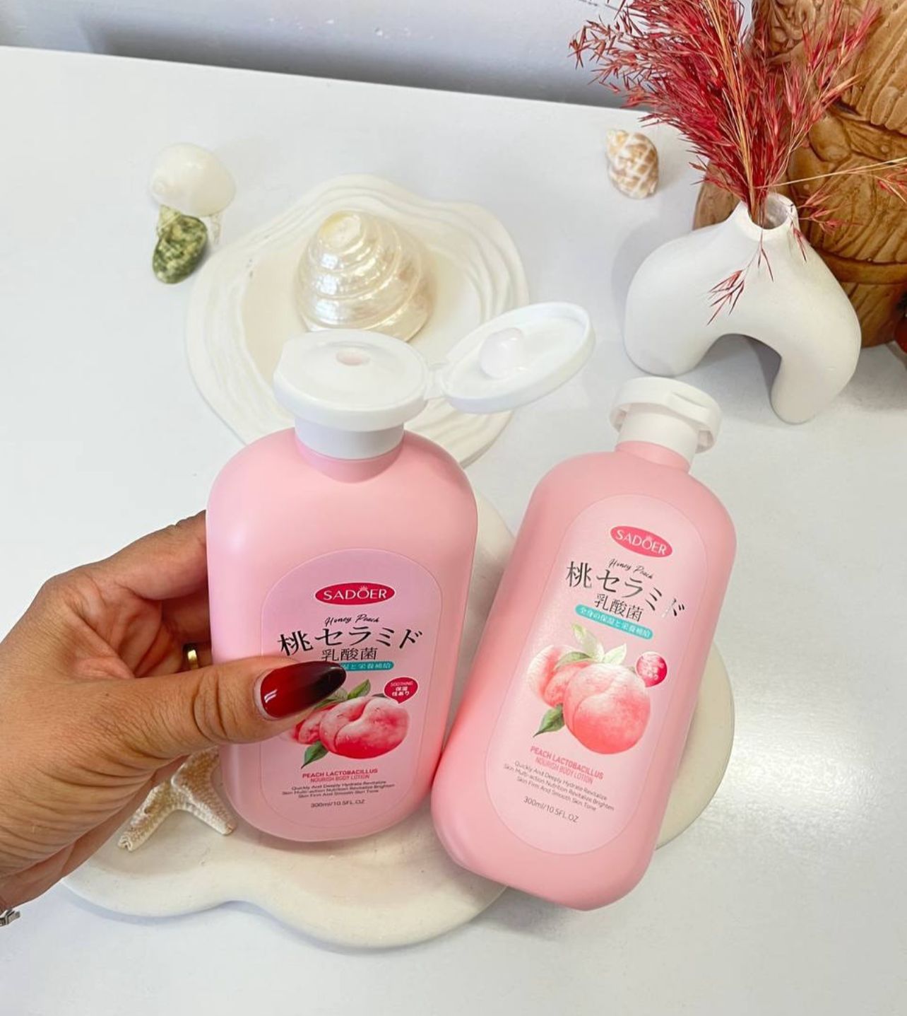 Sadoer Honey Peach Lactobacillus Hydrate Body Lotion