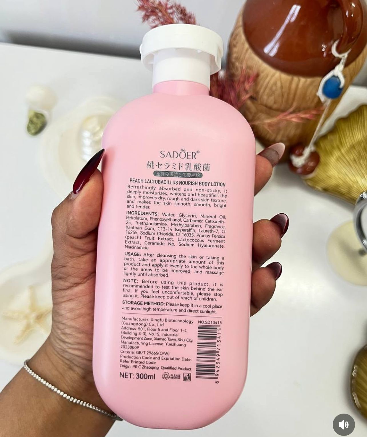 Sadoer Honey Peach Lactobacillus Hydrate Body Lotion